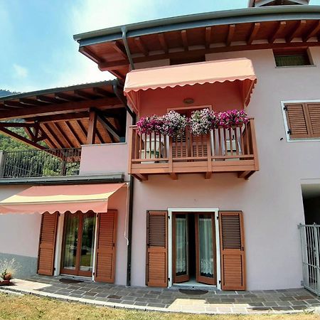 Casa Vacanze Cilla Comano Terme Buitenkant foto
