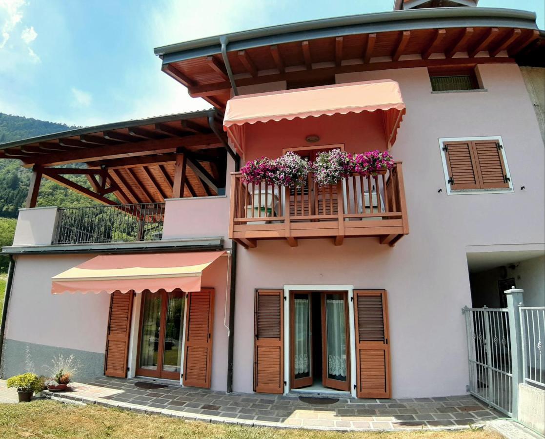 Casa Vacanze Cilla Comano Terme Buitenkant foto